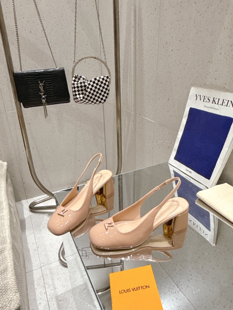 l0vis Vvtt0n heeled shoes